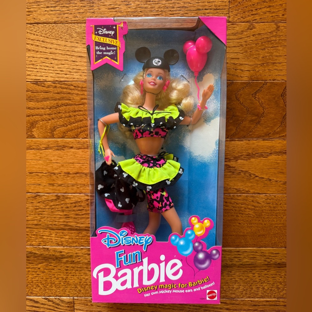 Disney Fun Barbie 1992